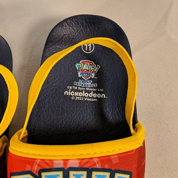 2023 Paw Patrol Sandals Youth Boys 11 Slides Slip-On Slingback Strap Blue Red - Picture 2 of 8